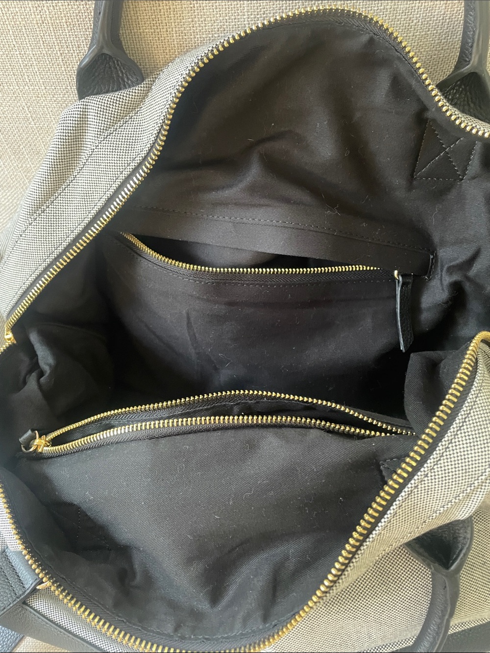 Vineyard Vines Gray Canvas and Black Leather Duffel Bag - Picture 7 of 7